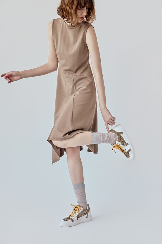 ローカットスニーカー オークルシューレース