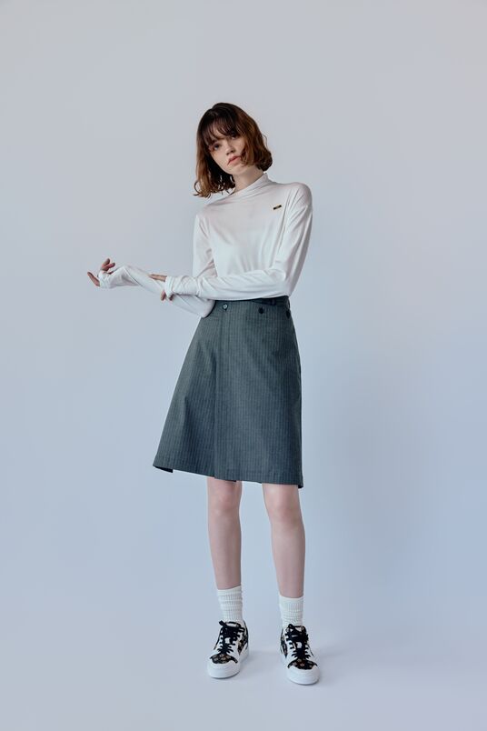 ローカットスニーカー ブラックシューレース